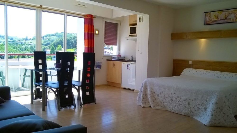 Hotel Residence Bergara Суред Экстерьер фото